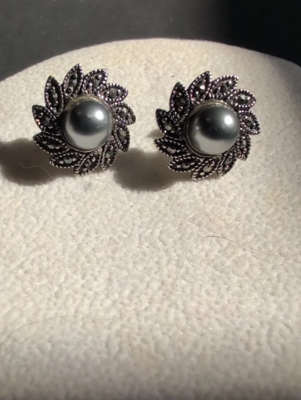 Sterling Silver Marcasite And Grey Pearl Pendant & Earrings Set